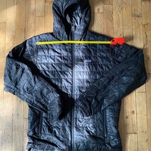 Patagonia Nano Puff Hooded Insulated Jacket Men's